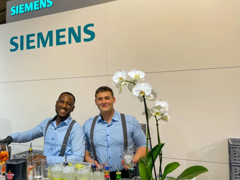 Messeparty von Blankoon auf der Messe München mit mobiler Bar